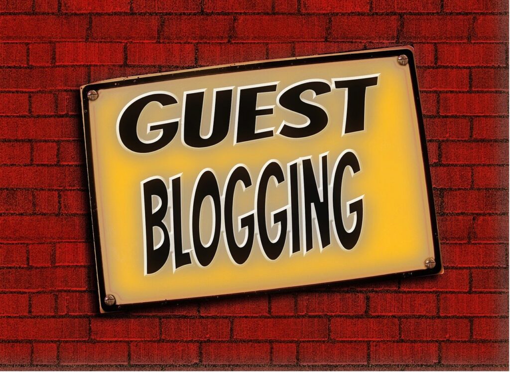 Digital marketer promoting guest blog posts on social media